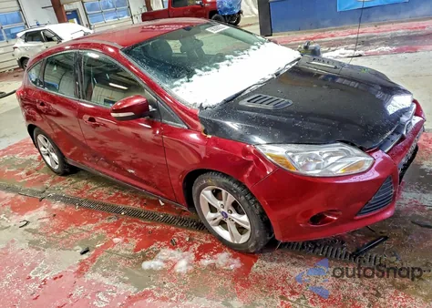 2013 Ford Focus Se z USA, uszkodzony, nr VIN 1FADP3K23DL260559